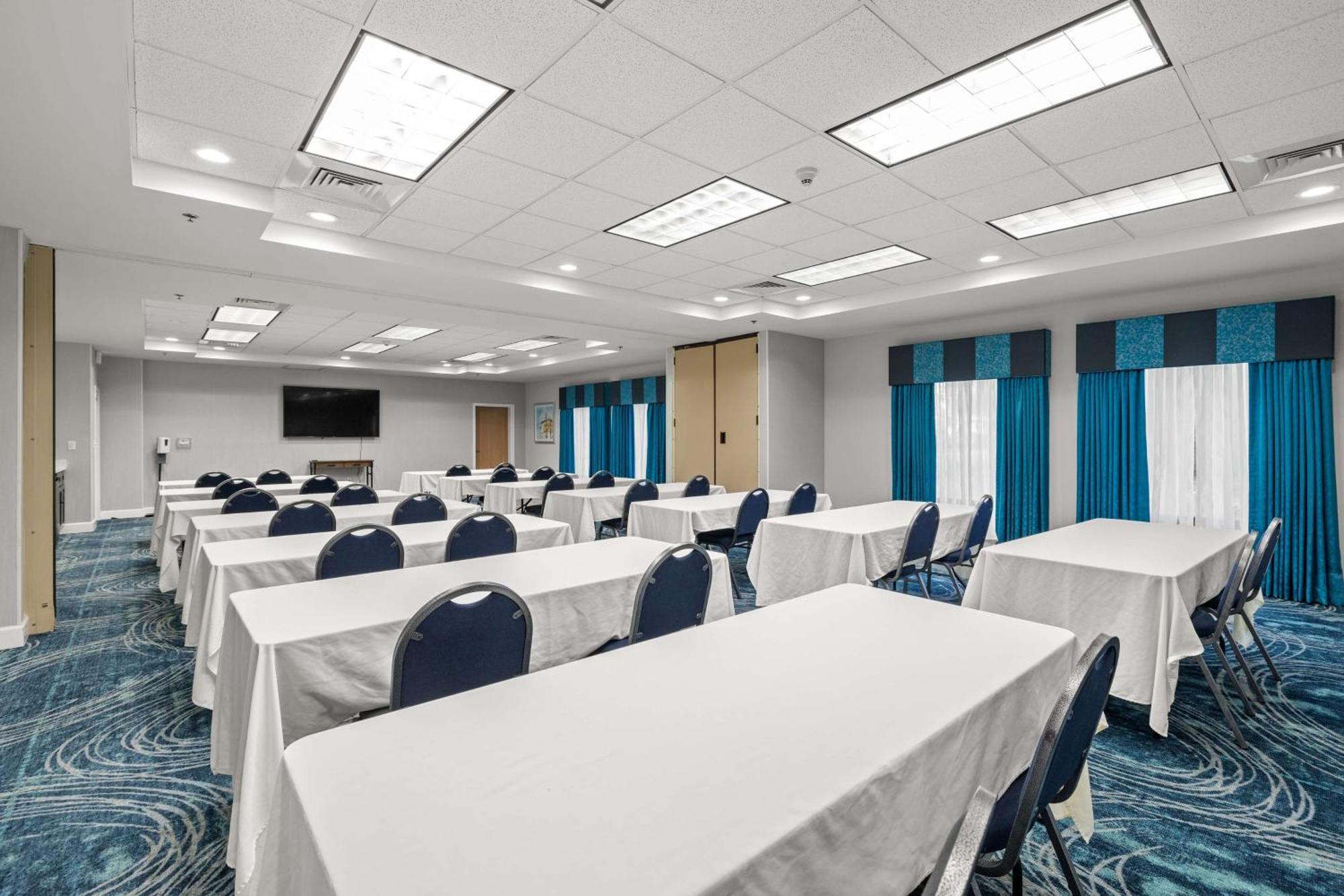 Hampton Inn Tampa-Veterans Expressway Exteriér fotografie