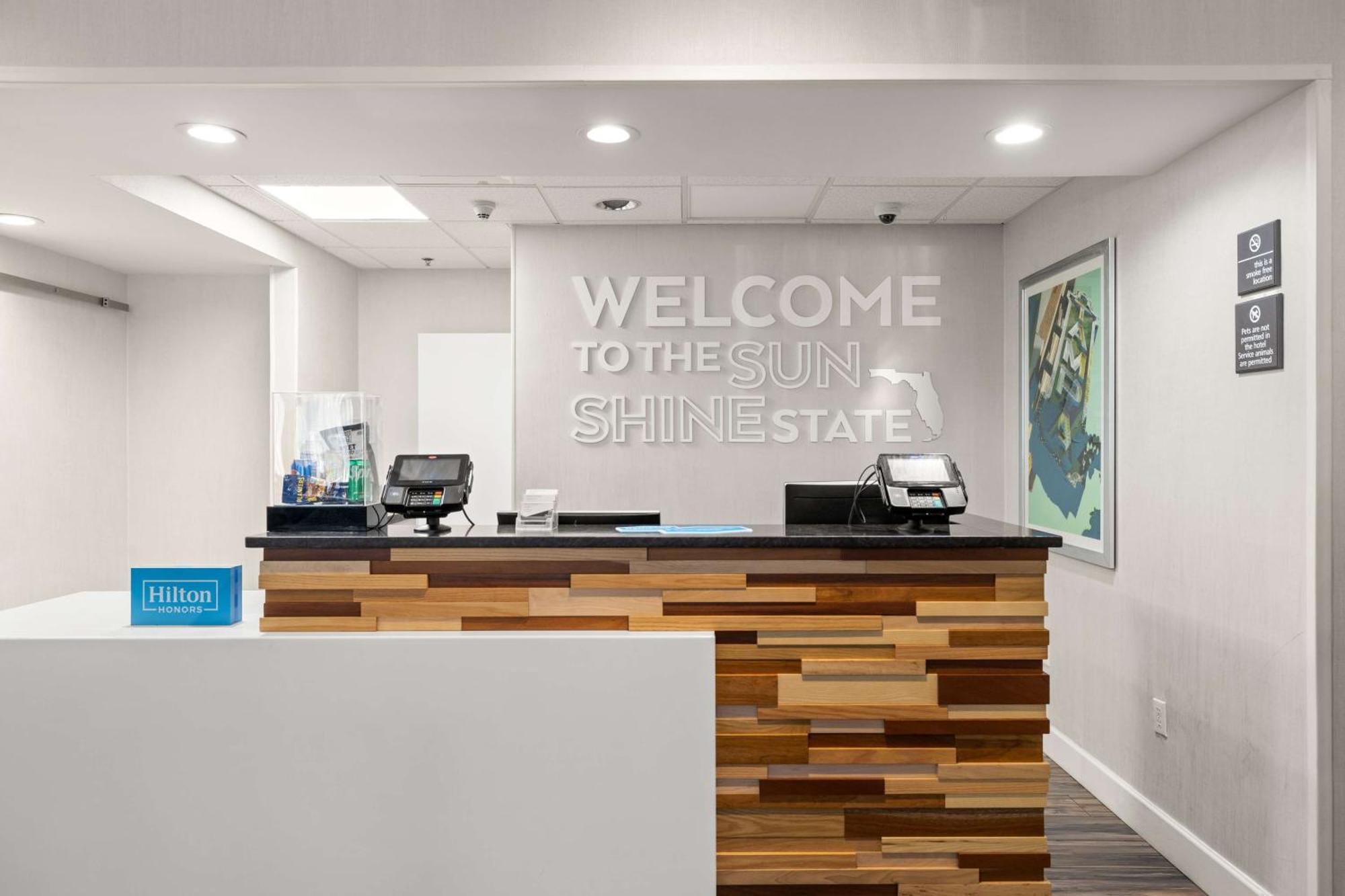 Hampton Inn Tampa-Veterans Expressway Exteriér fotografie