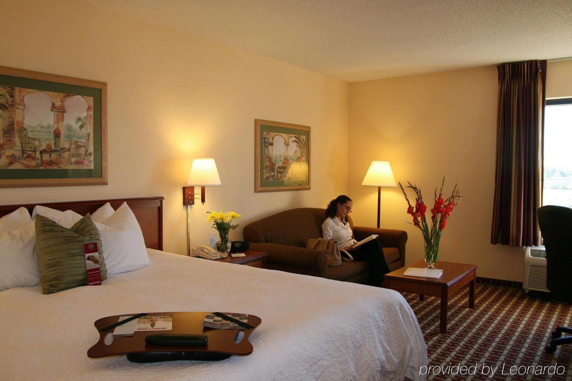 Hampton Inn Tampa-Veterans Expressway Exteriér fotografie